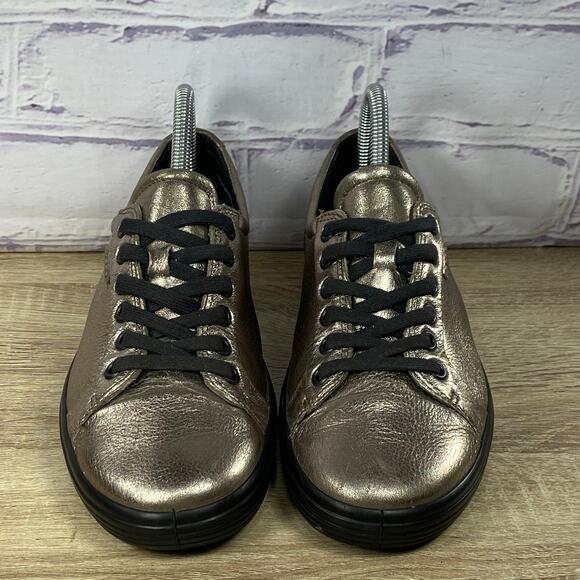 ECCO Soft Metallic Gold Leather Casual Sneakers EU 38 US 7-7.5 Lace-Up Bronze - Picture 2 of 13